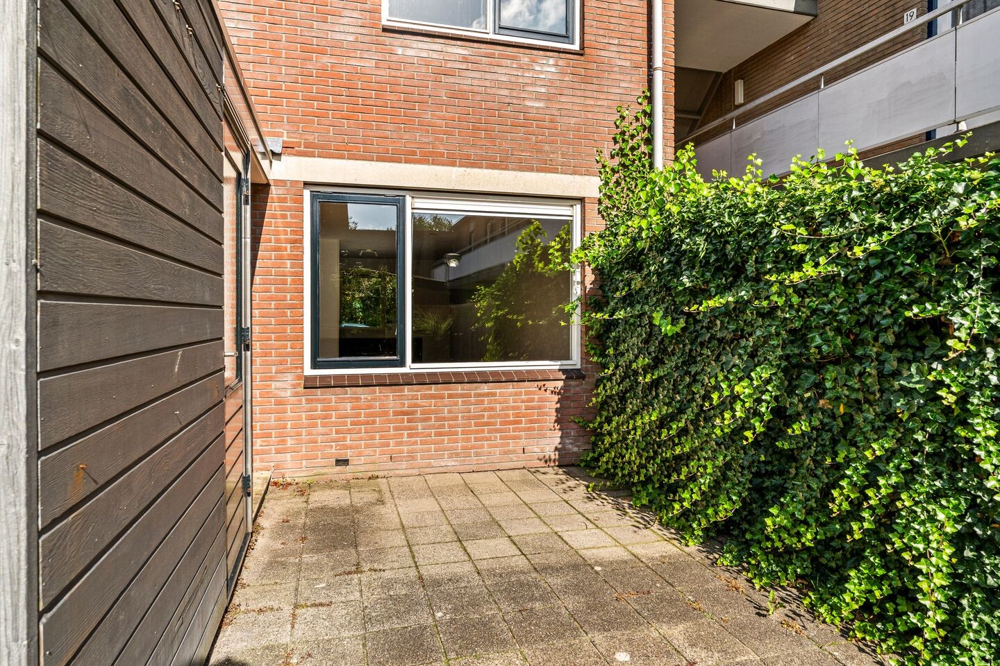 Hoekwoning te koop: Christiaan Kerkhofstraat 21, Leeuwarden