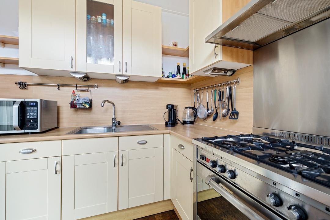 Tussenwoning te koop: Dennenstraat 106, Leeuwarden