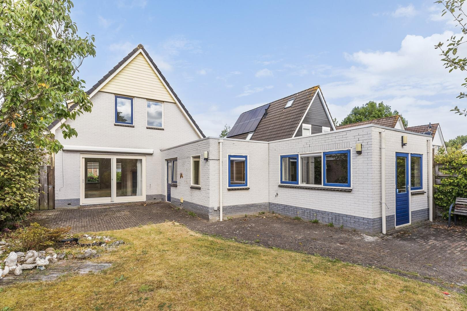 Vrijstaande woning te koop: Idzerdastins 85, Leeuwarden