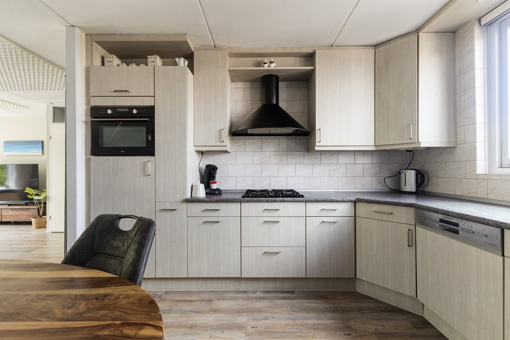 Tussenwoning te koop: Monsmastate 22, Leeuwarden