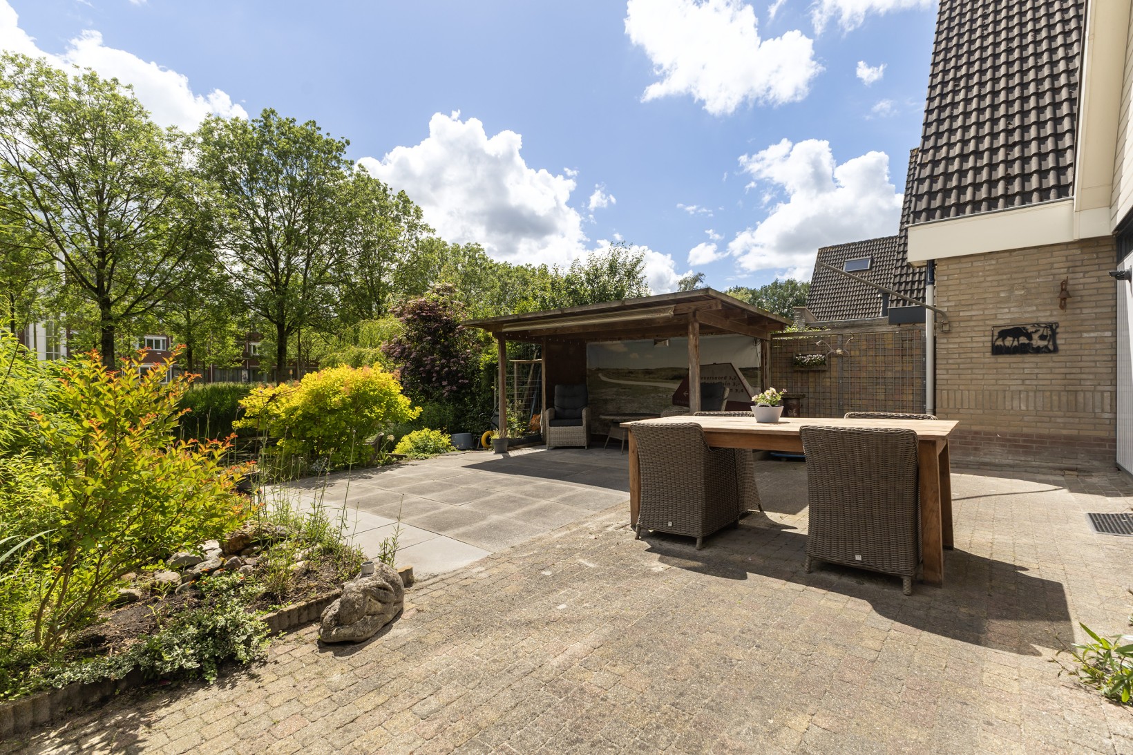 Tussenwoning te koop: Monsmastate 22, Leeuwarden