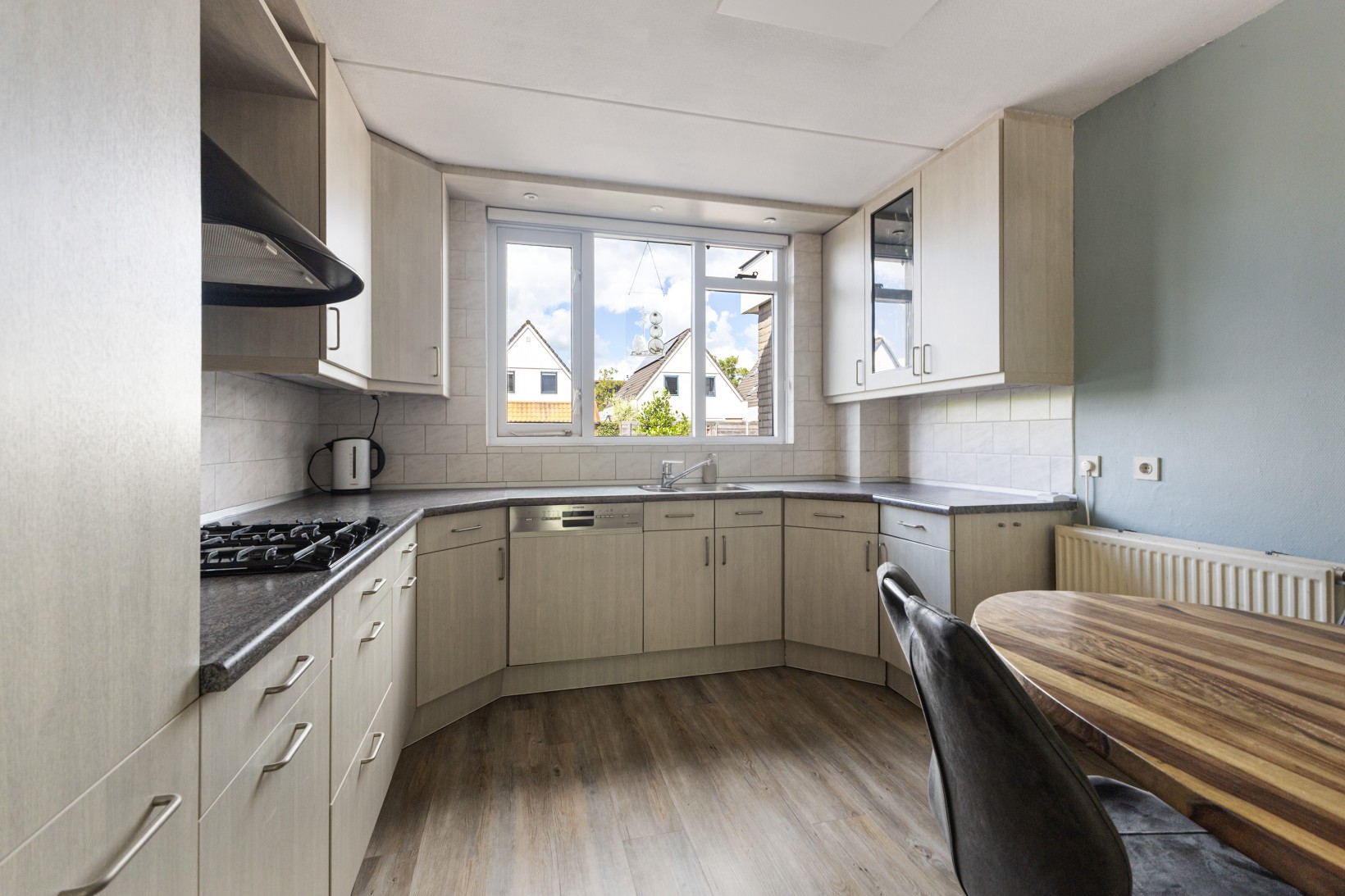 Tussenwoning te koop: Monsmastate 22, Leeuwarden