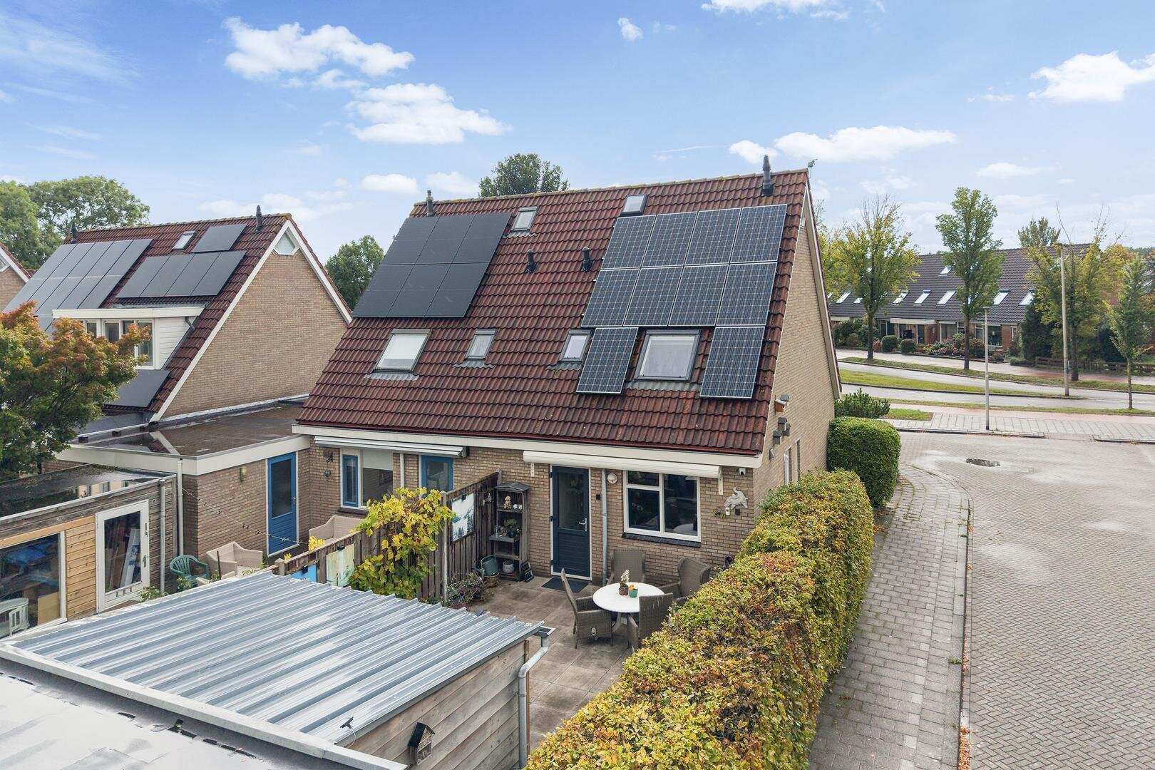 Hoekwoning te koop: Glinstrastate 1, Leeuwarden