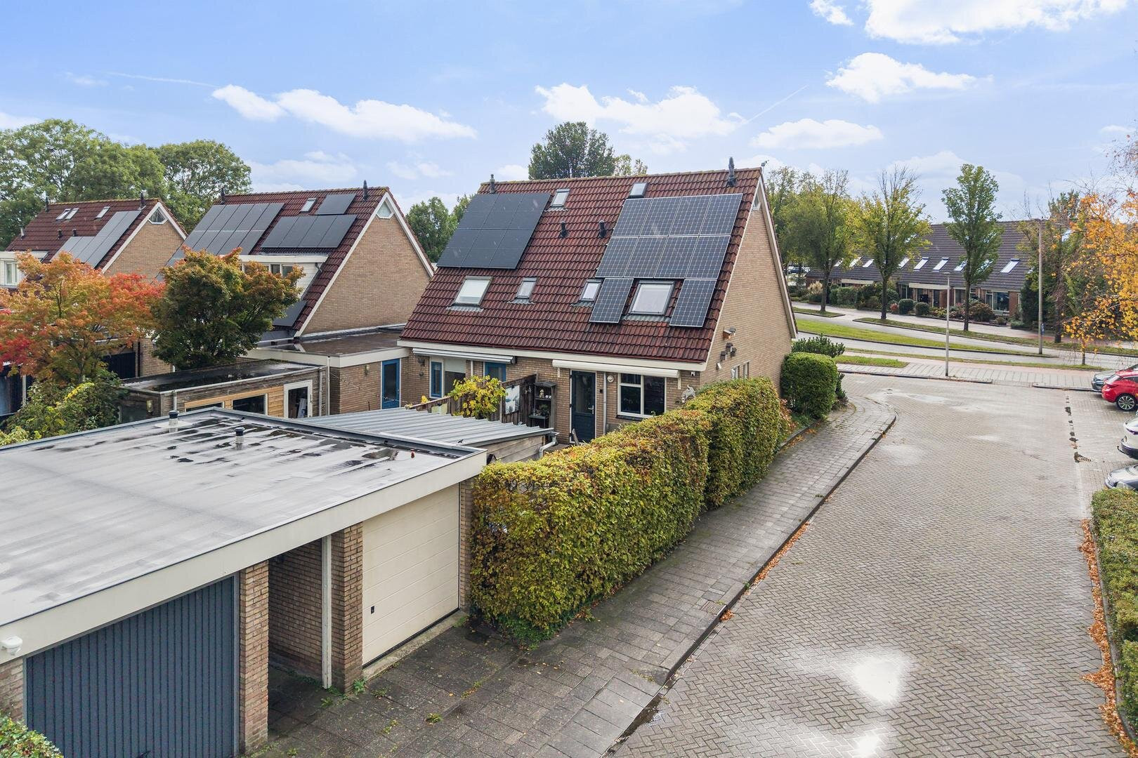 Hoekwoning te koop: Glinstrastate 1, Leeuwarden