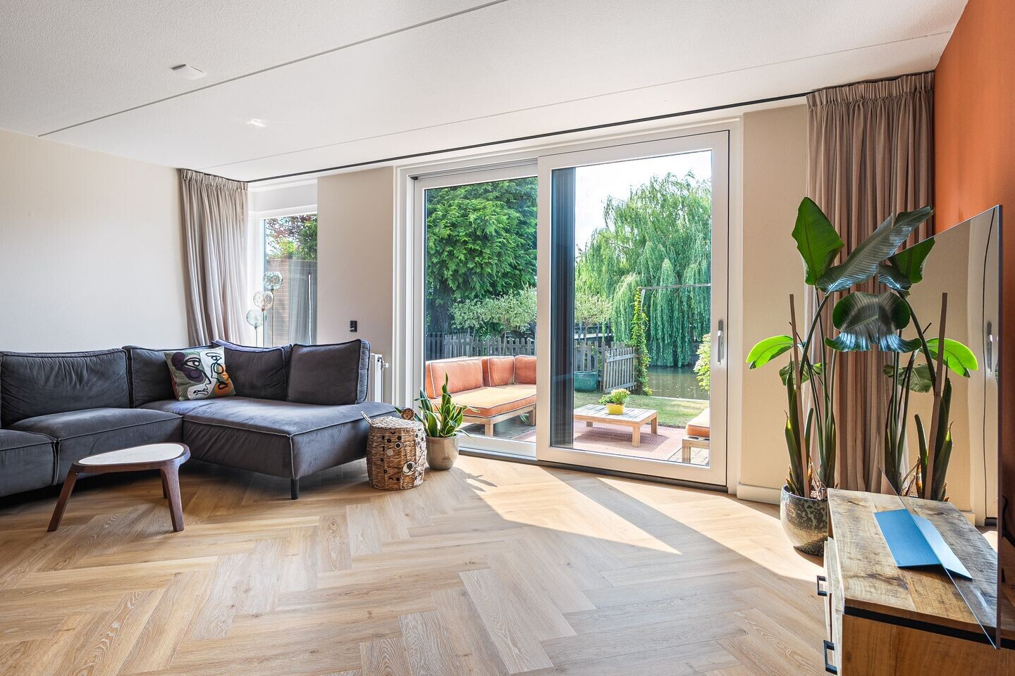 Hoekwoning te koop: Eelsmastate 26, Leeuwarden