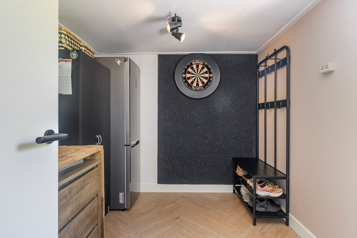 Tussenwoning te koop: Schuilenburg 3, Leeuwarden