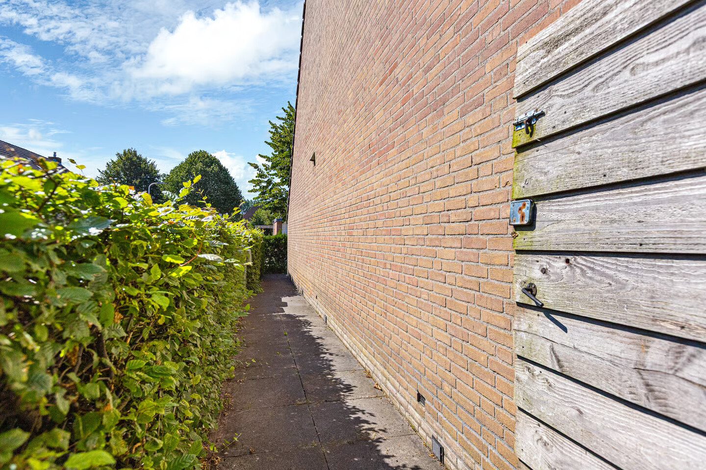 Hoekwoning te koop: Schuilenburg 55, Leeuwarden