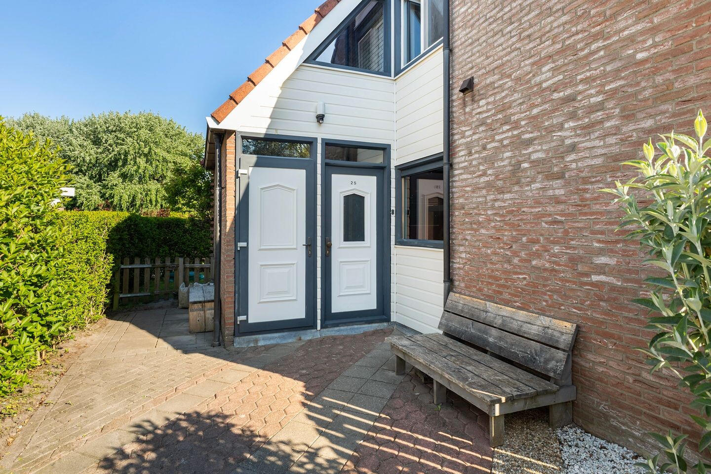 Hoekwoning te koop: Osingastate 25, Leeuwarden