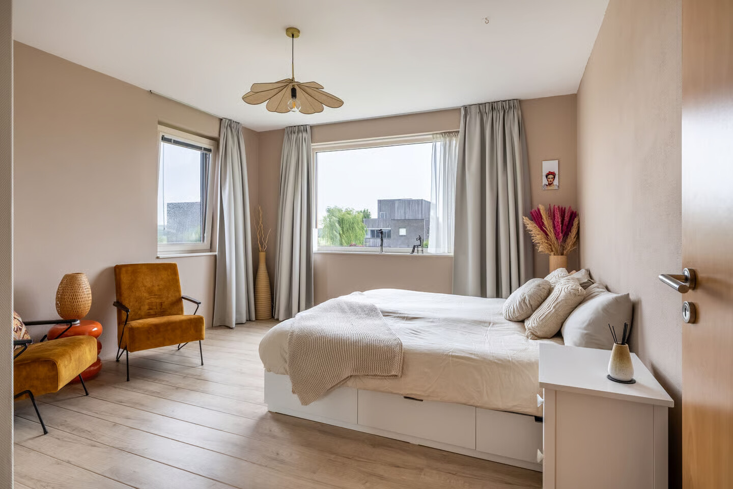 Vrijstaande woning te koop: Auck Petersstrjitte 6, Leeuwarden