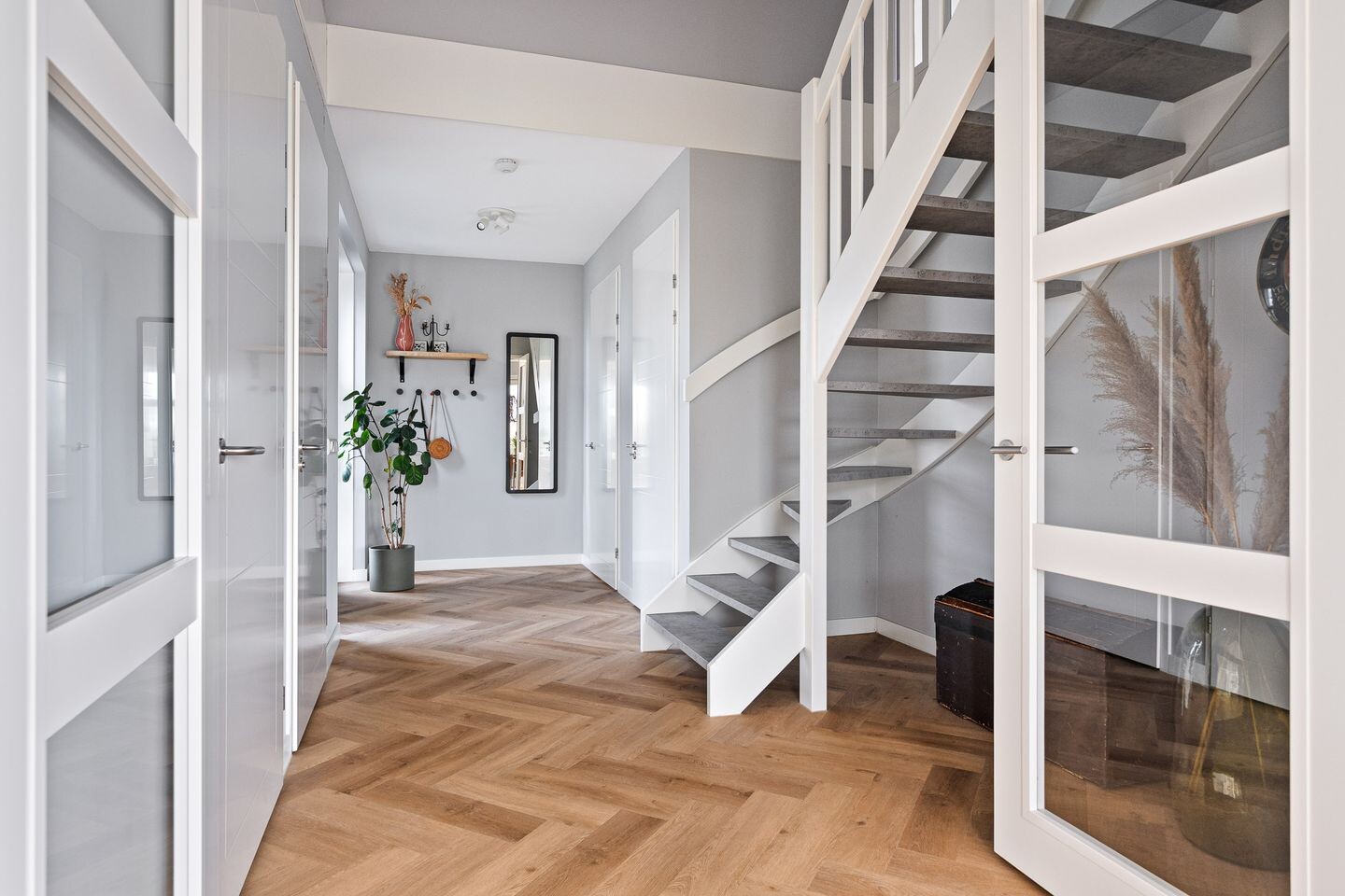 Vrijstaande woning te koop: Antje Schaaplân 4, Leeuwarden