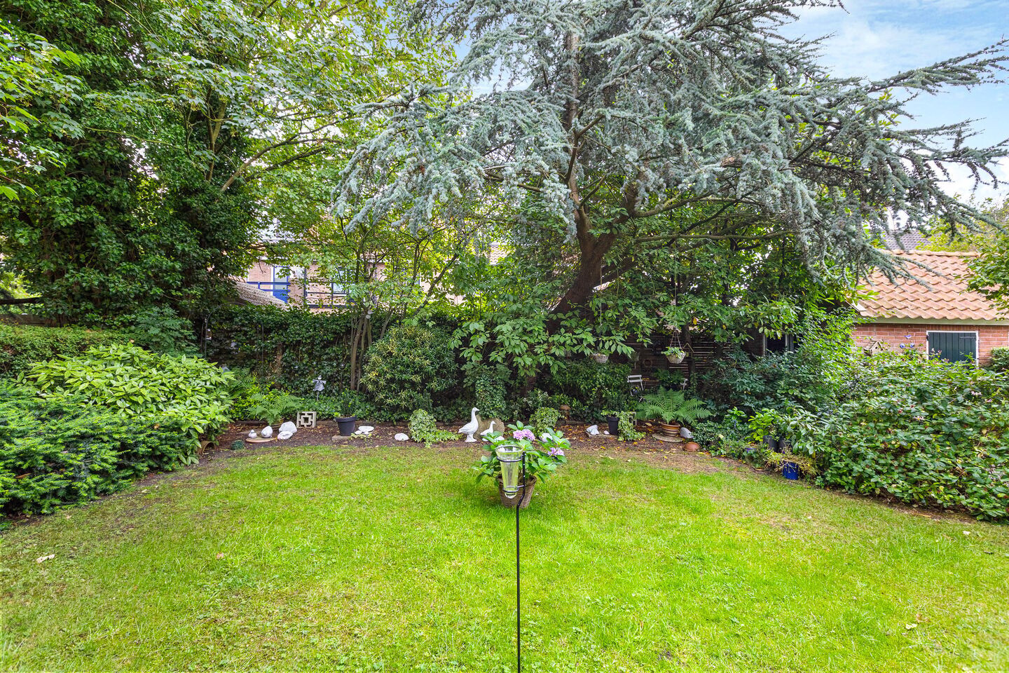 Vrijstaande woning te koop: Julianalaan 31, Leeuwarden