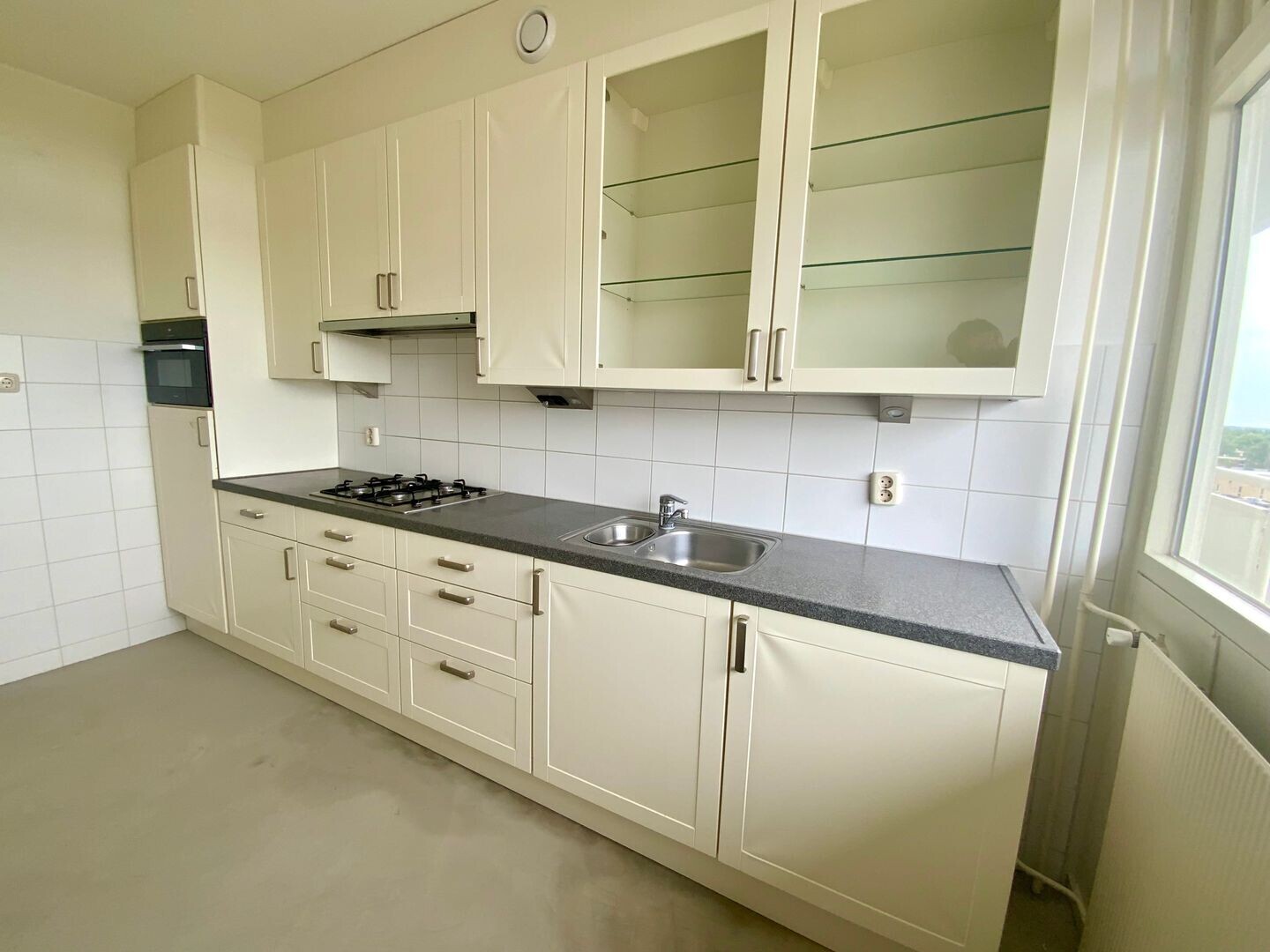 Appartement te koop: van Harinxmaplein 142, Leeuwarden
