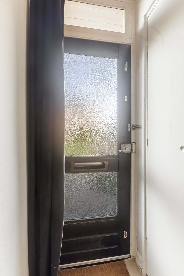 Hoekwoning te koop: van Loonstraat 9, Leeuwarden