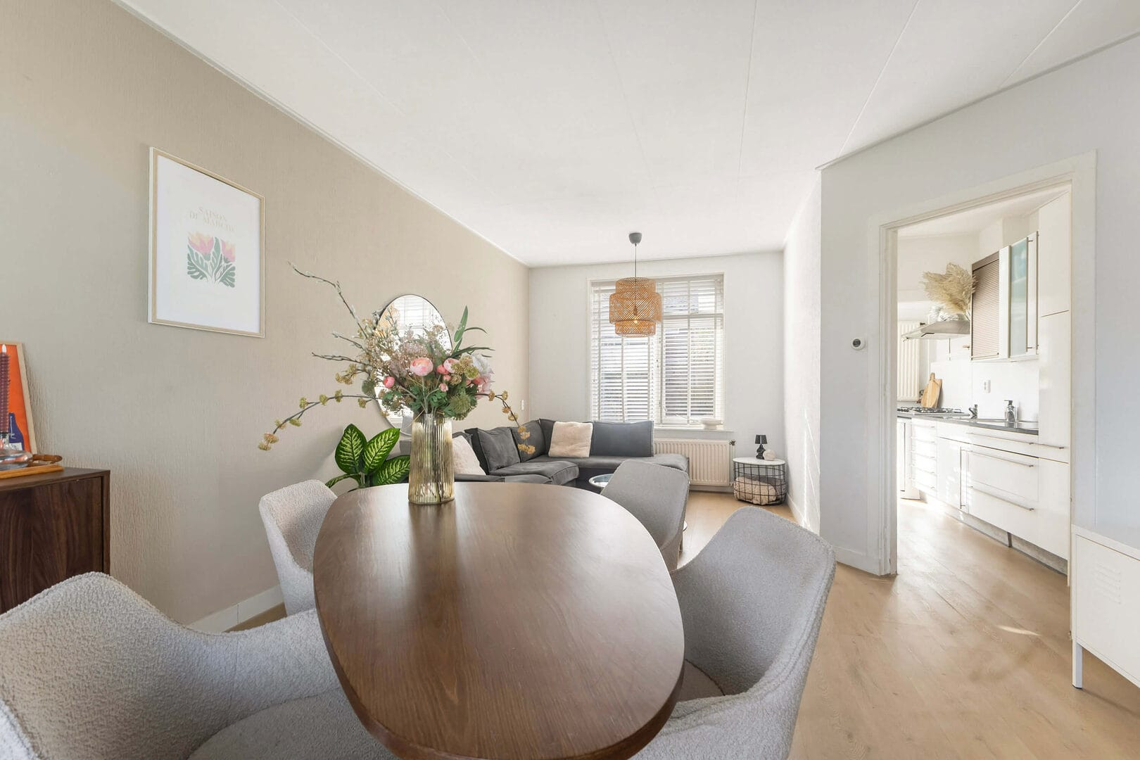 Hoekwoning te koop: van Loonstraat 9, Leeuwarden