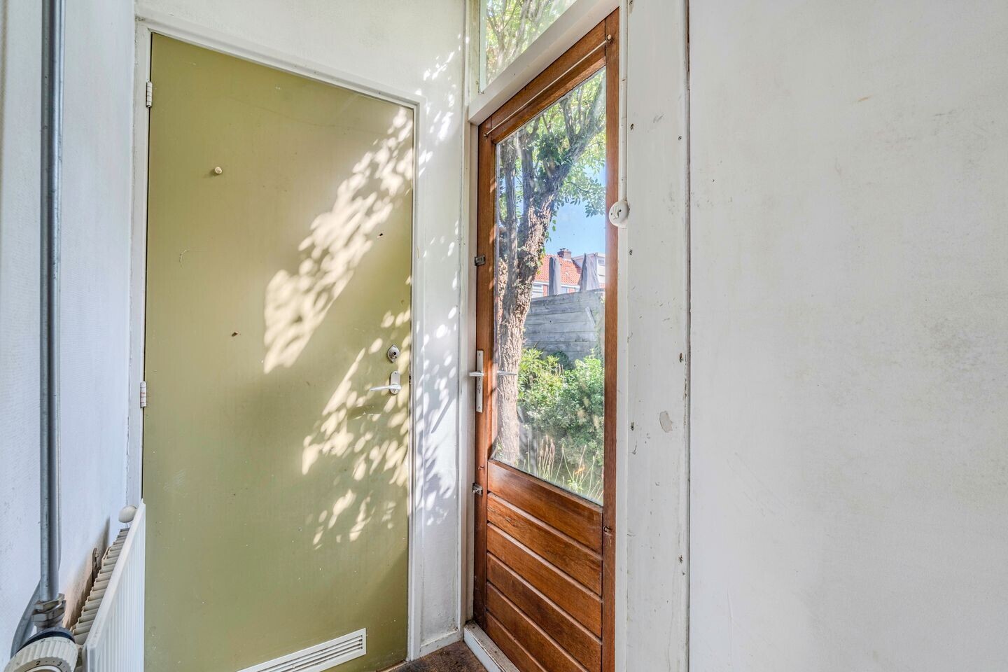 Tussenwoning te koop: Aert van der Neerstraat 42, Leeuwarden
