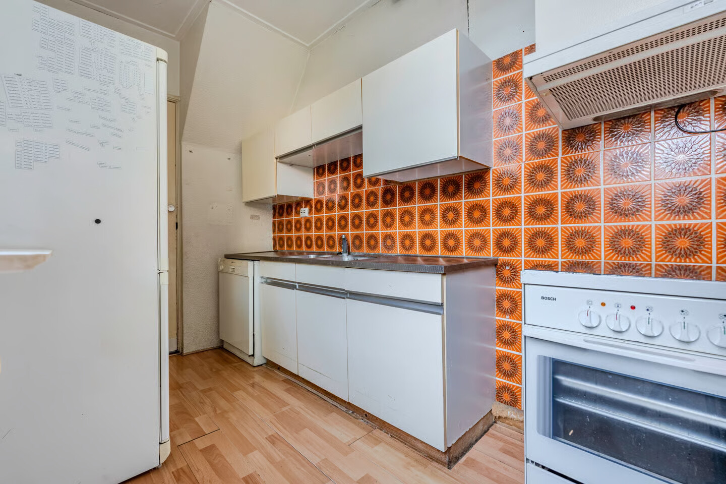 Tussenwoning te koop: Aert van der Neerstraat 42, Leeuwarden