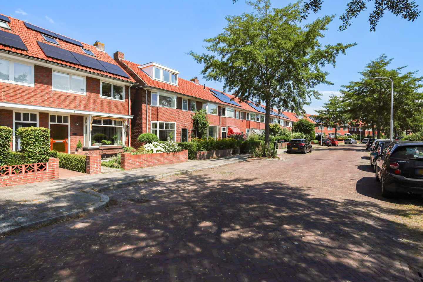 Hoekwoning te koop: AERT VAN DER NEERSTRAAT 44, Leeuwarden