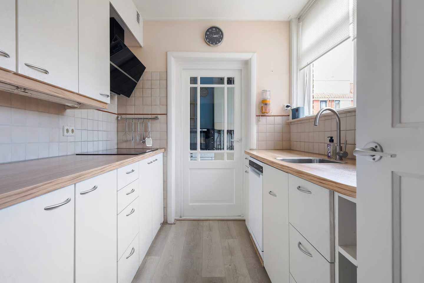 Hoekwoning te koop: AERT VAN DER NEERSTRAAT 44, Leeuwarden