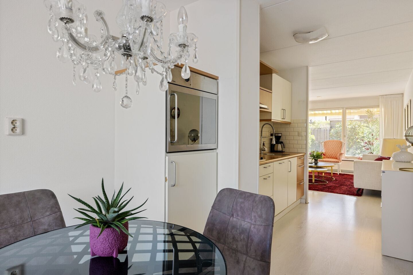 Tussenwoning te koop: Cornelis Trooststraat 9, Leeuwarden
