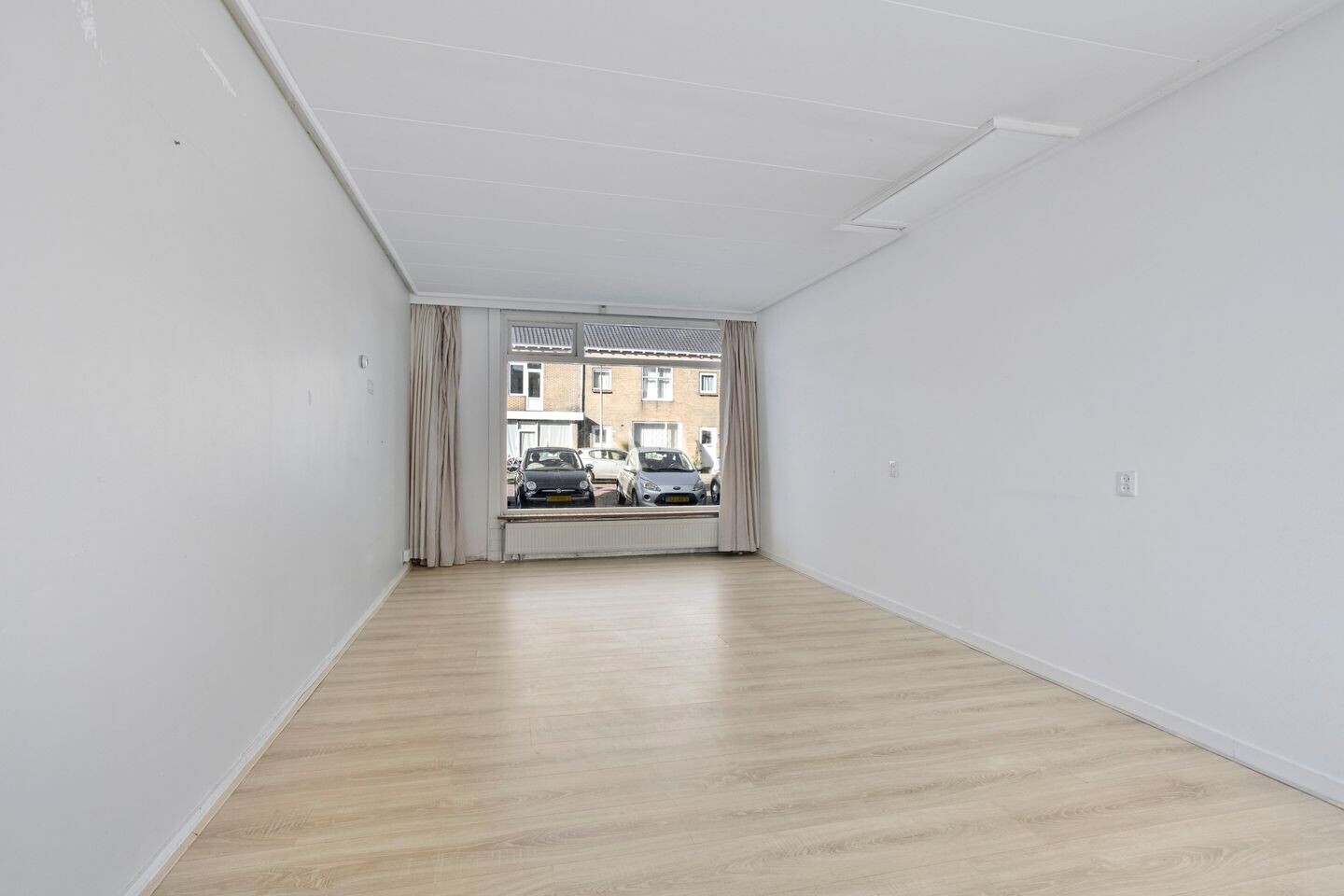 Tussenwoning te koop: Dirk Boutsstraat 21, Leeuwarden