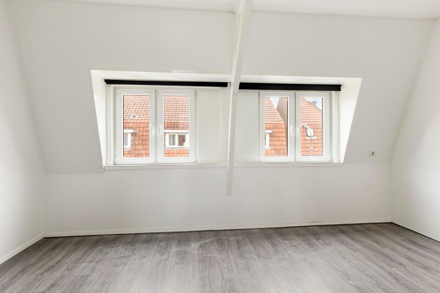 Hoekwoning te koop: Vermeerstraat 33, Leeuwarden
