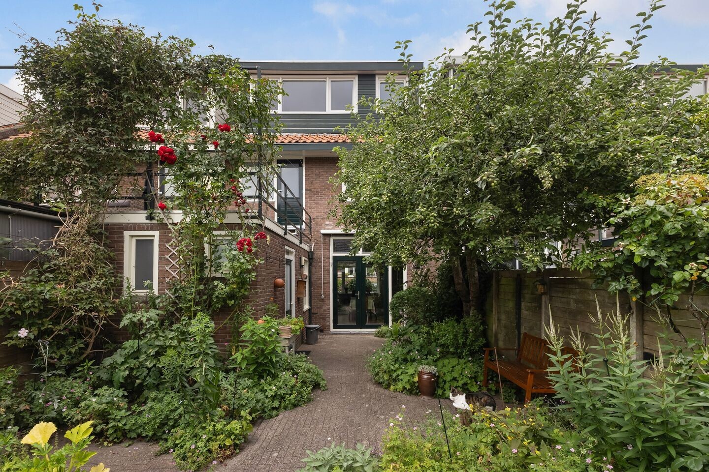 Tussenwoning te koop: Ferdinand Bolstraat 41, Leeuwarden