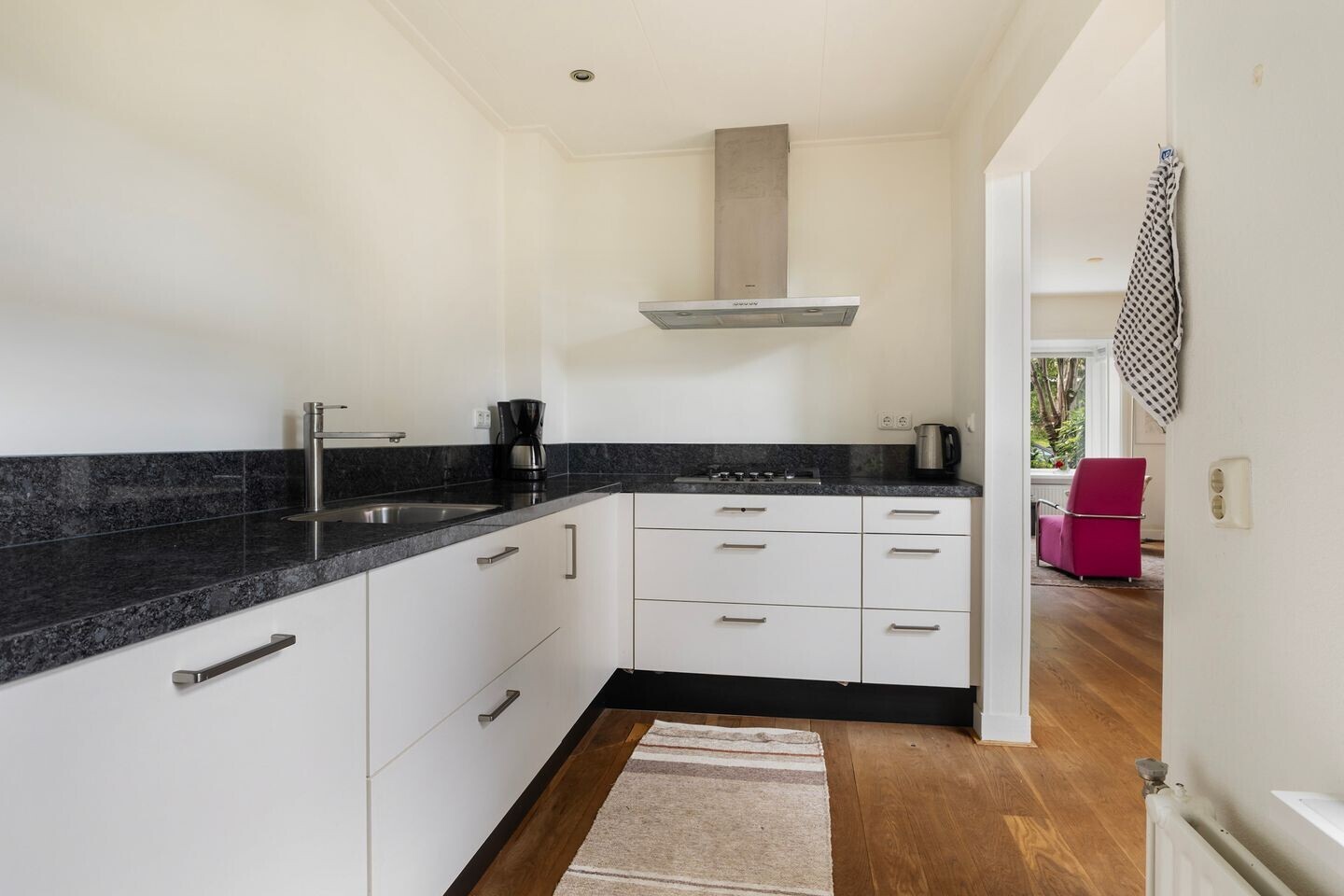 Tussenwoning te koop: Ferdinand Bolstraat 41, Leeuwarden