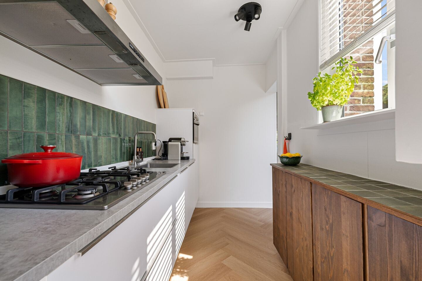 Tussenwoning te koop: Frans van Mierisstraat 24, Leeuwarden