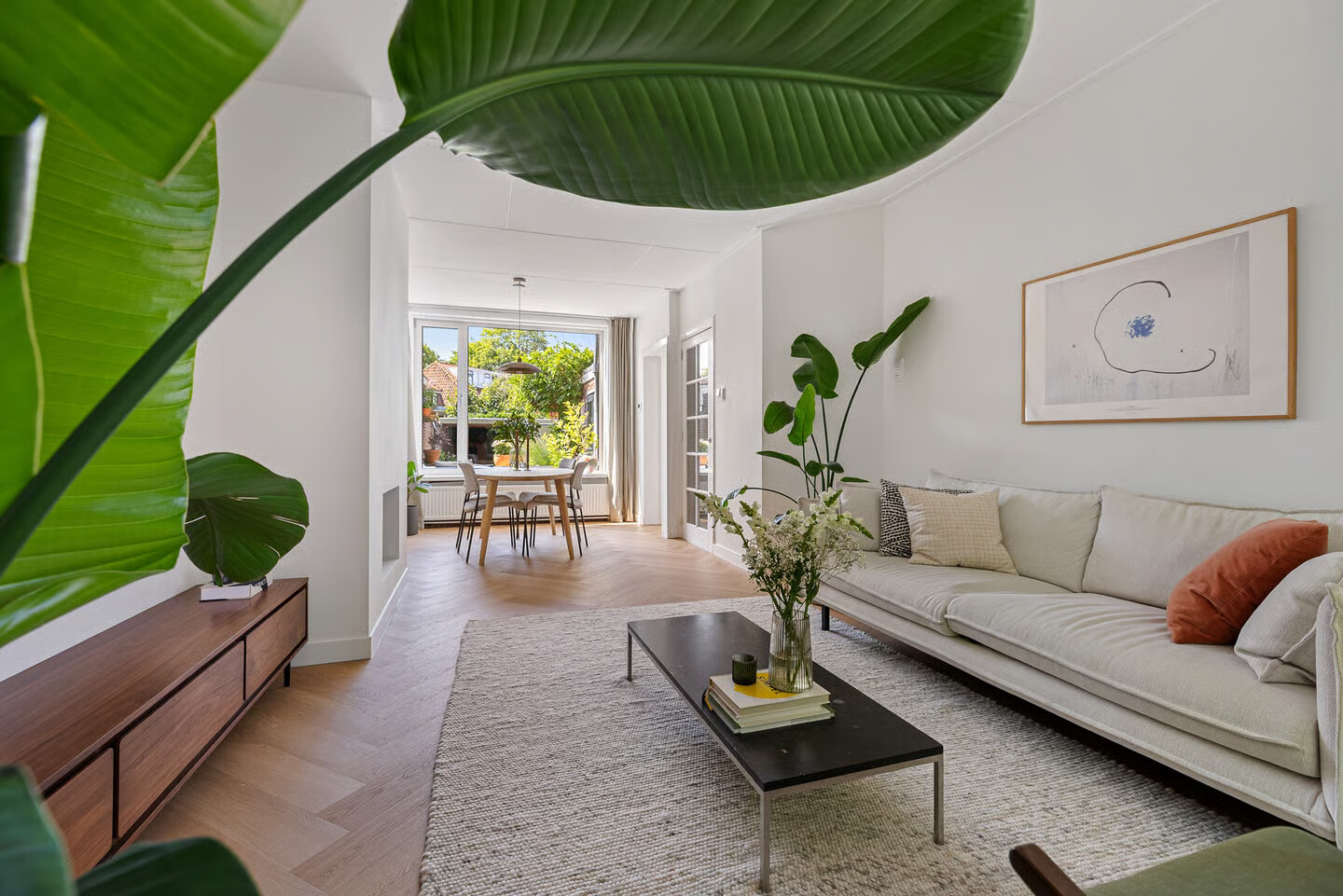 Tussenwoning te koop: Frans van Mierisstraat 24, Leeuwarden