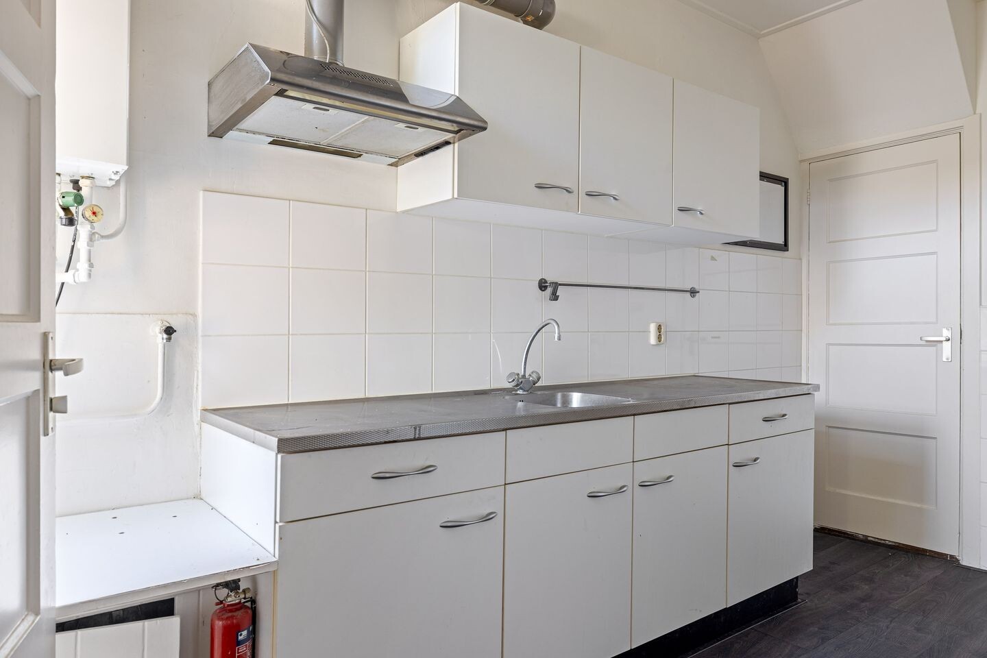 Hoekwoning te koop: Gabriël Metsustraat 7, Leeuwarden