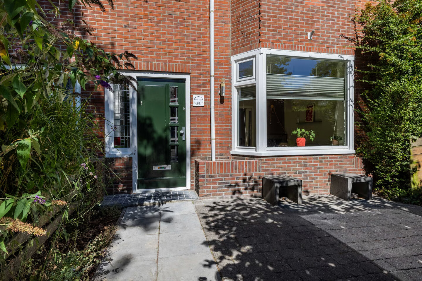 Tussenwoning te koop: Hobbemastraat 38, Leeuwarden