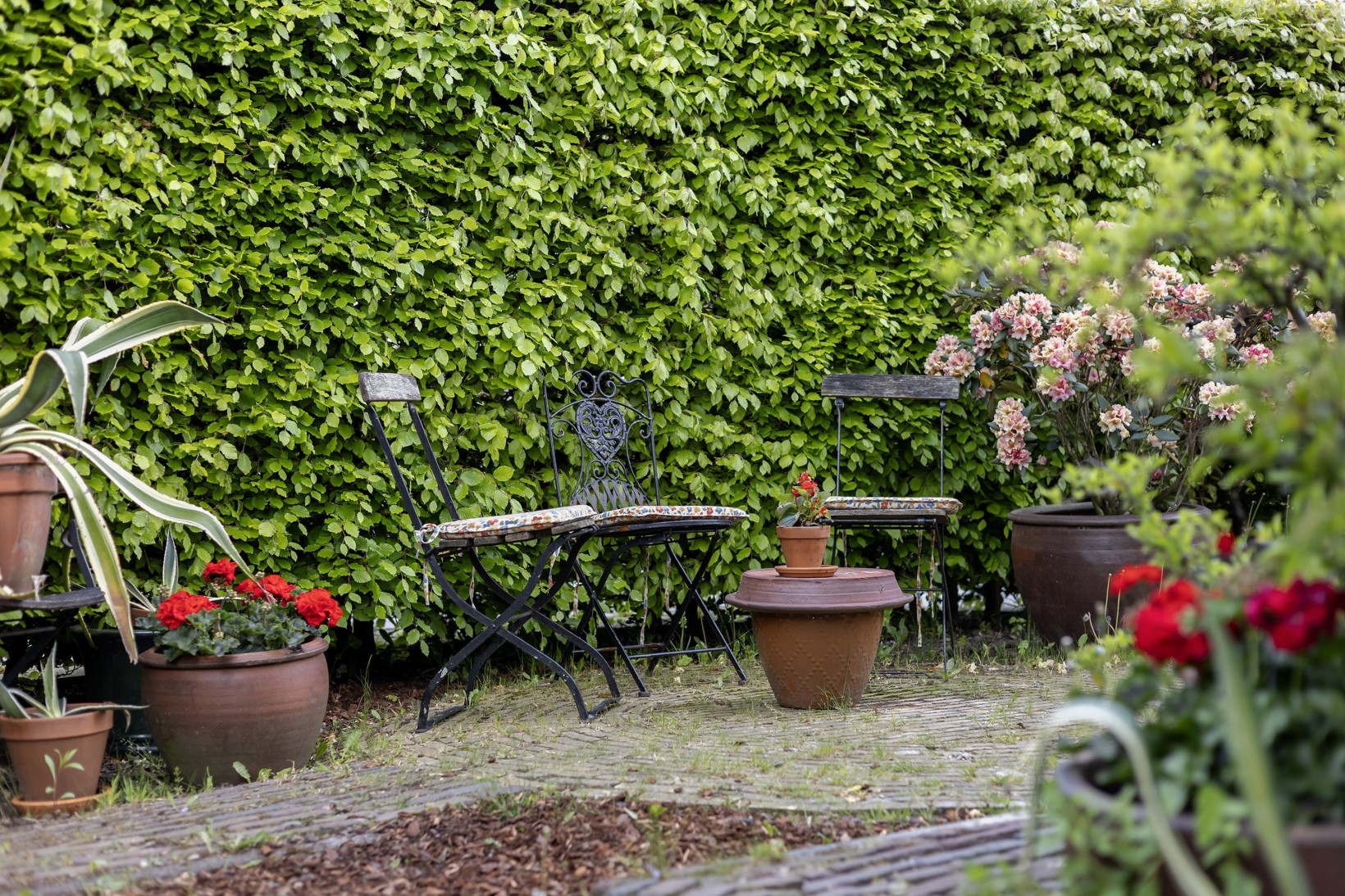 Hoekwoning te koop: Emmakade 18, Leeuwarden