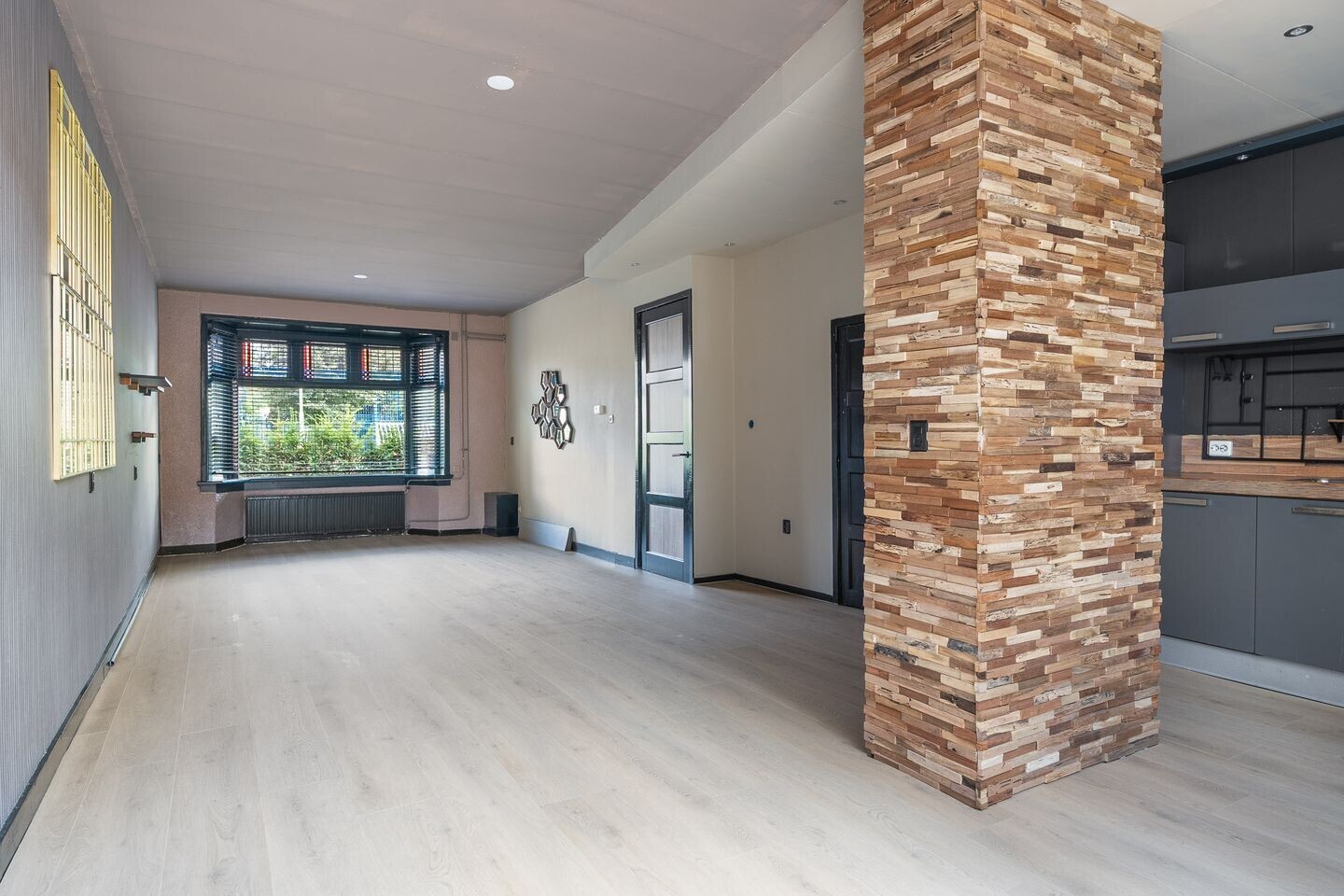 Tussenwoning te koop: Achter de Hoven 259, Leeuwarden