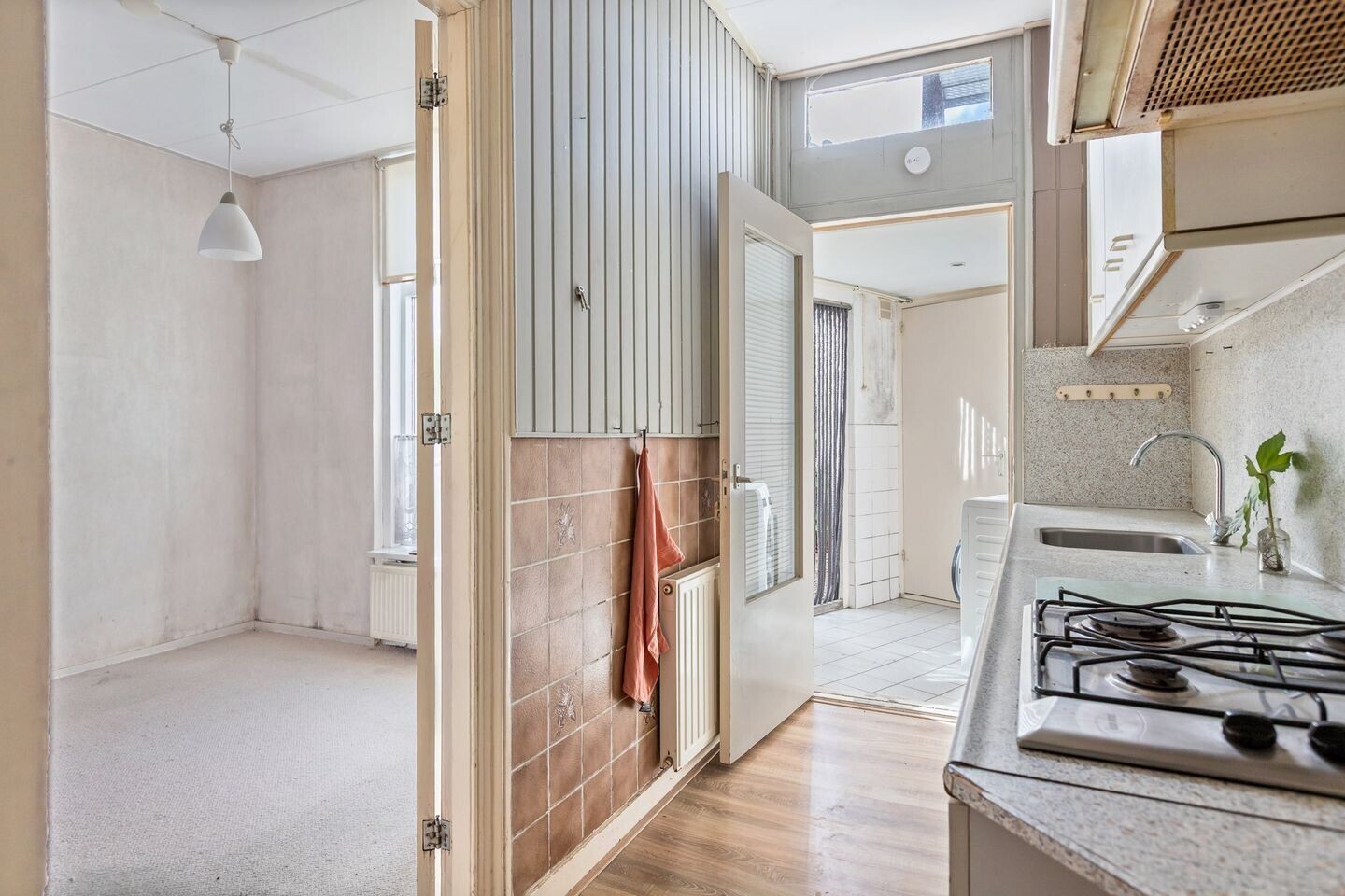 Tussenwoning te koop: Achter de Hoven 204, Leeuwarden