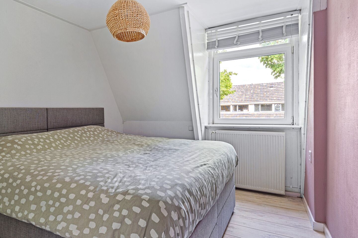 Tussenwoning te koop: Achter de Hoven 258, Leeuwarden
