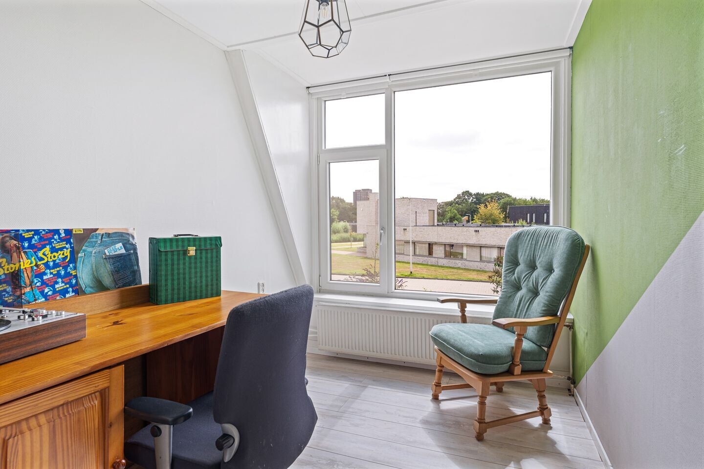 Tussenwoning te koop: Achter de Hoven 258, Leeuwarden