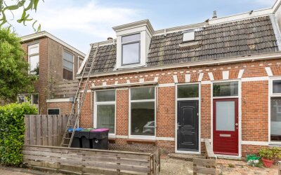 Huizumerstraat 1