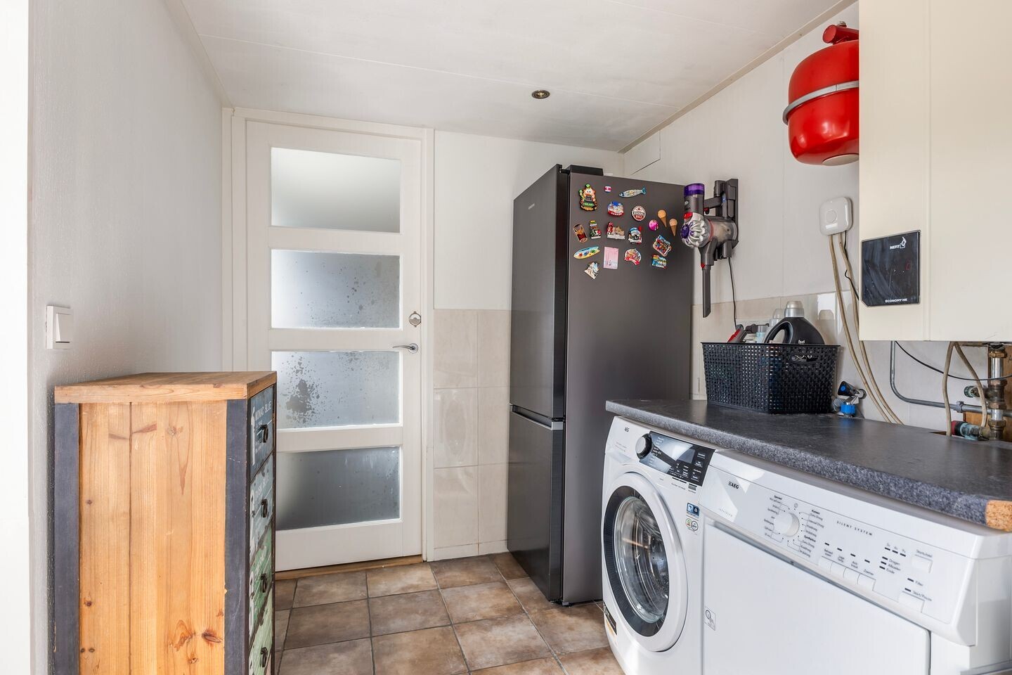Tussenwoning te koop: van Asbeckstraat 34, Leeuwarden