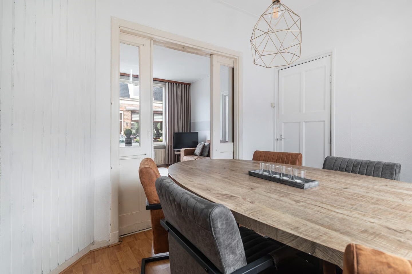 Tussenwoning te koop: van Asbeckstraat 38, Leeuwarden