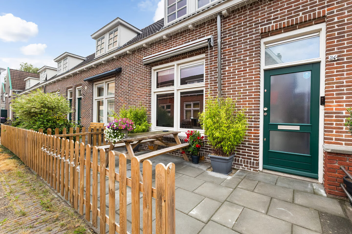 Tussenwoning te koop: Kwekerijstraat 24, Leeuwarden