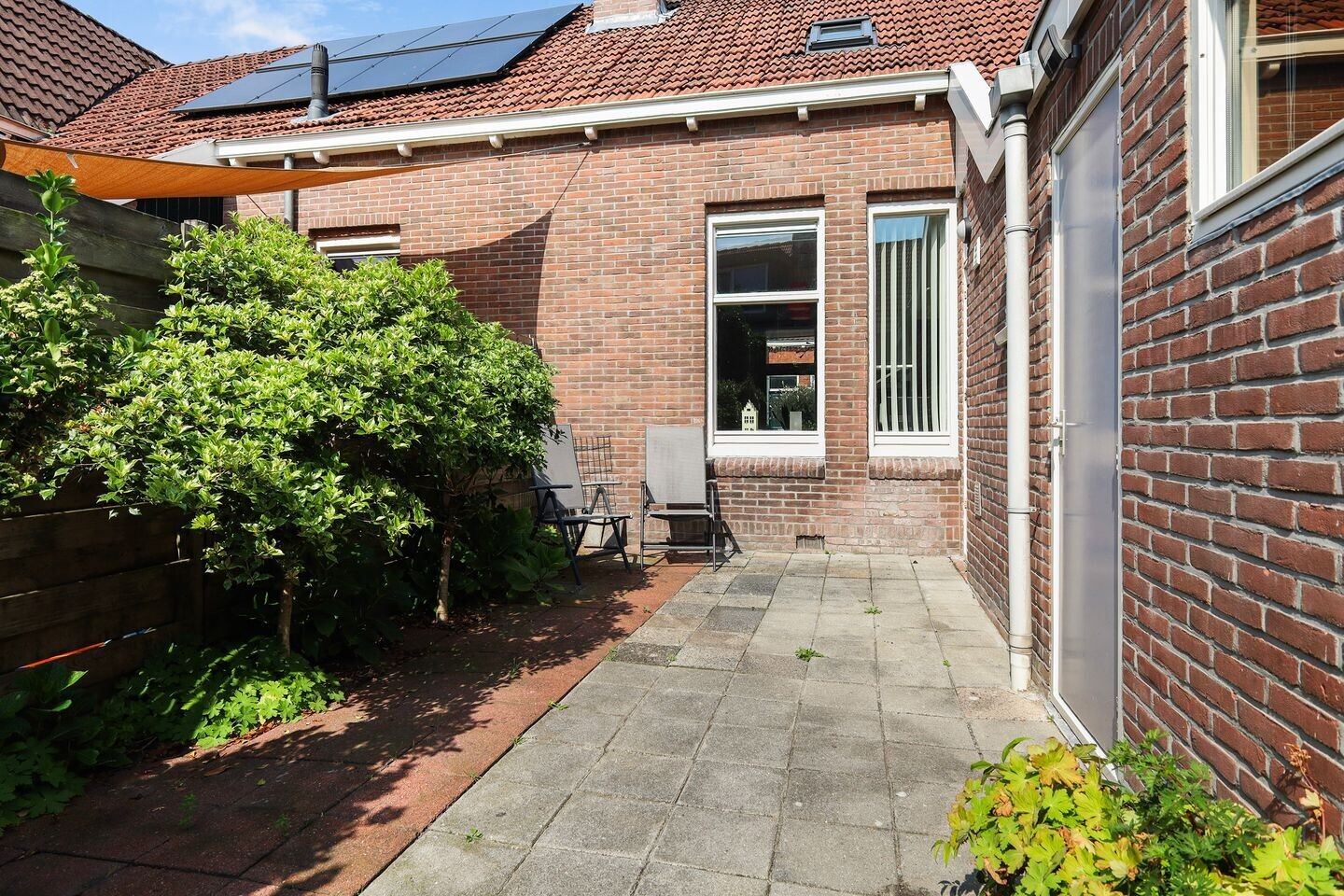 Tussenwoning te koop: Kwekerijstraat 26, Leeuwarden