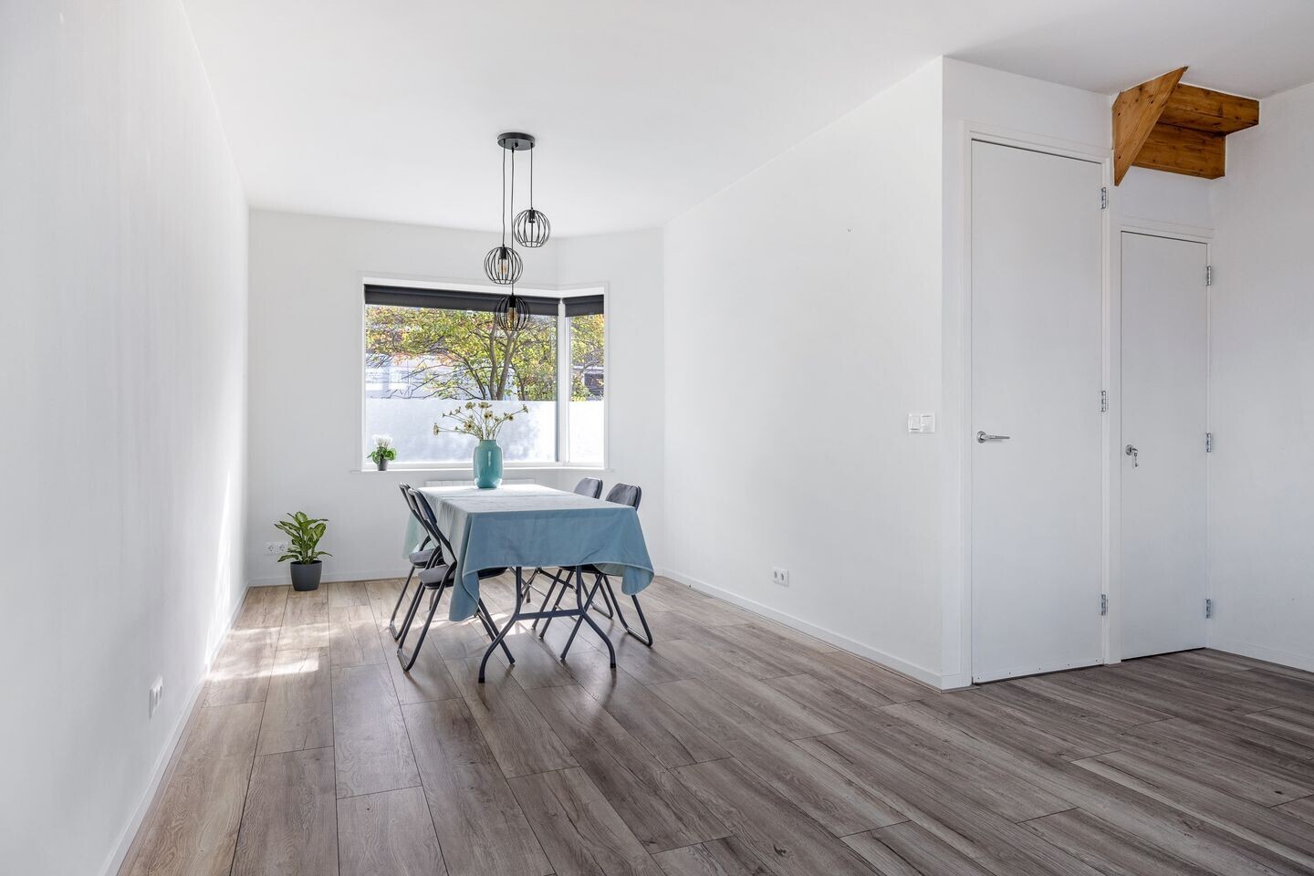 Tussenwoning te koop: Sportlaan 28, Leeuwarden