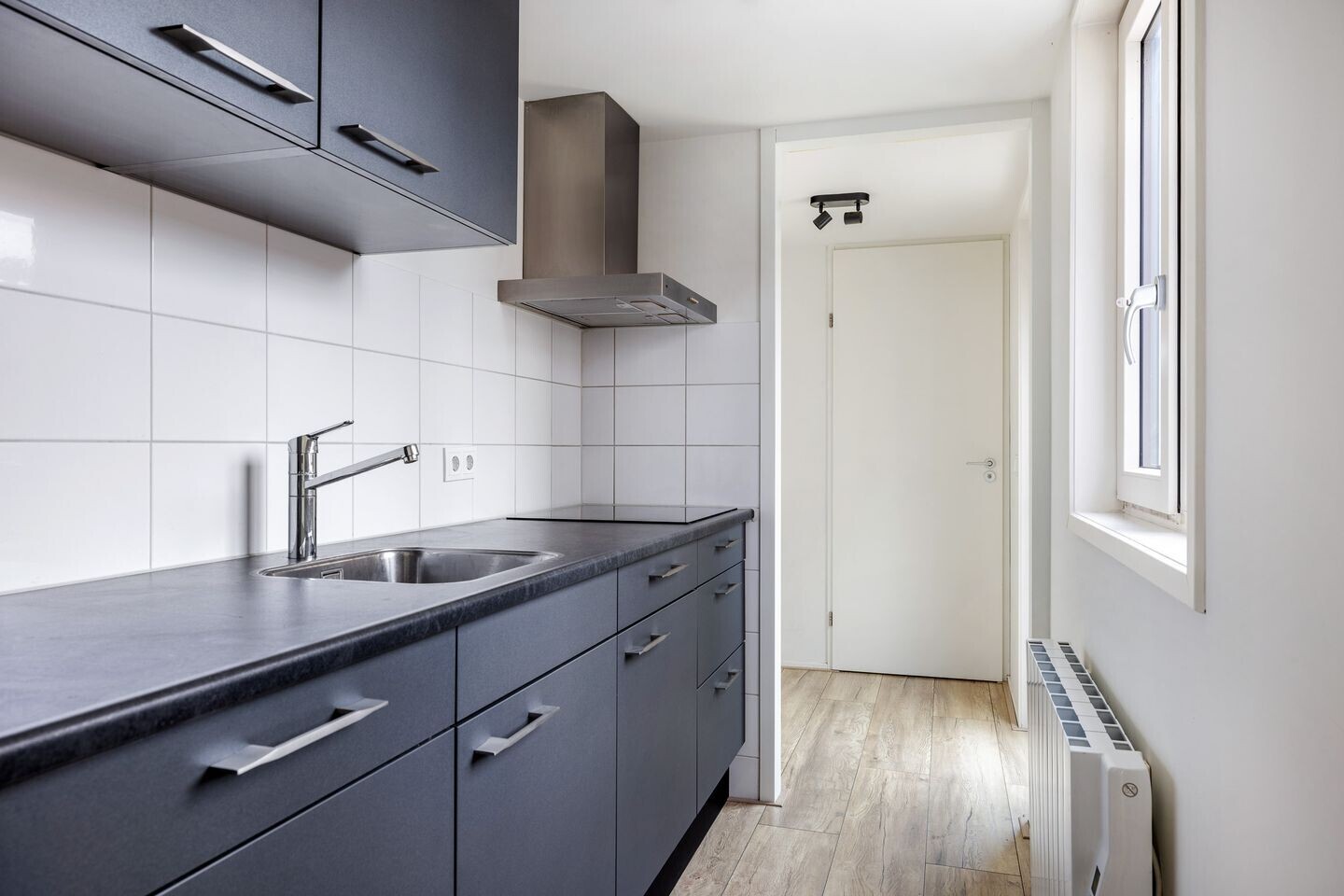 Tussenwoning te koop: Sportlaan 28, Leeuwarden