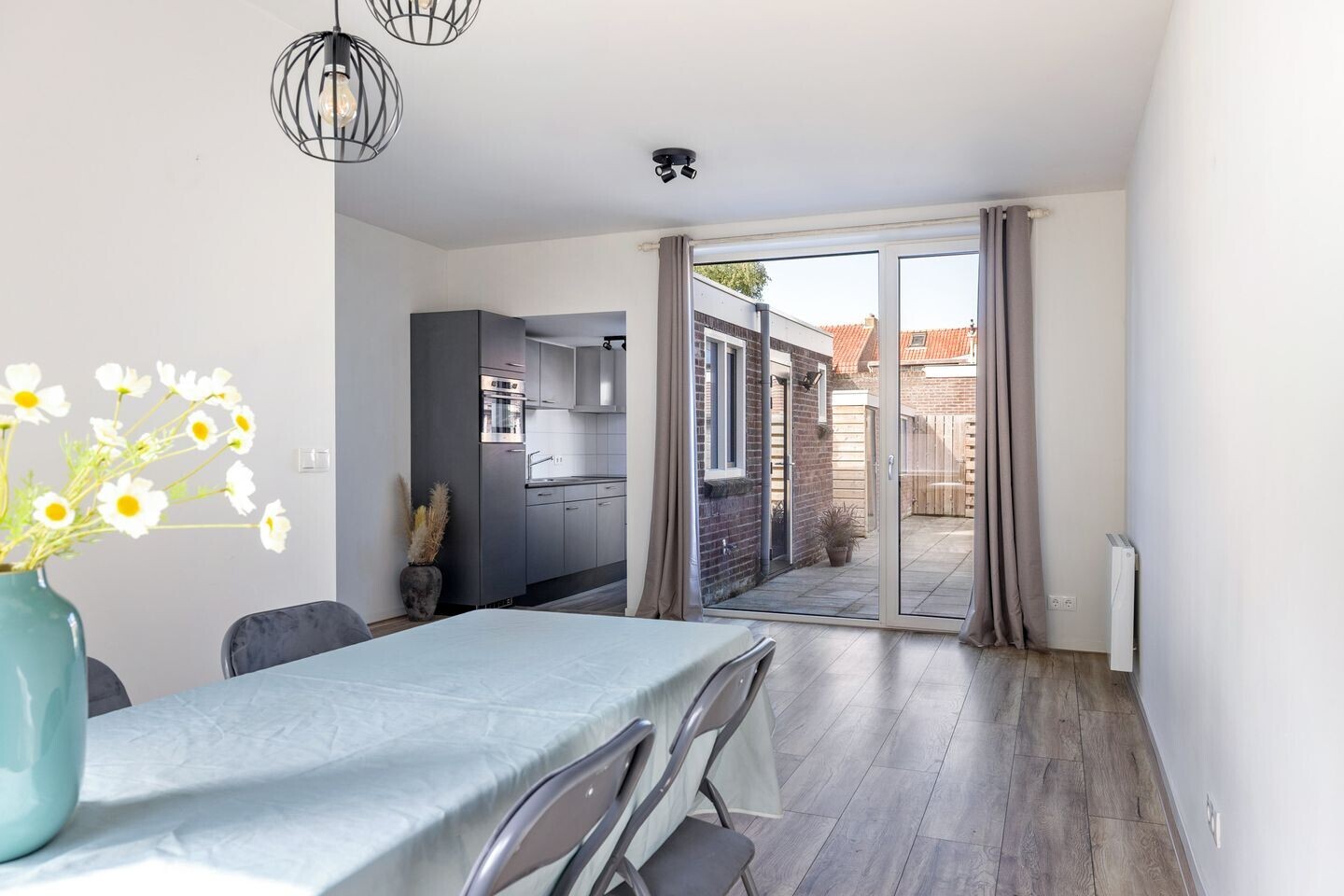 Tussenwoning te koop: Sportlaan 28, Leeuwarden