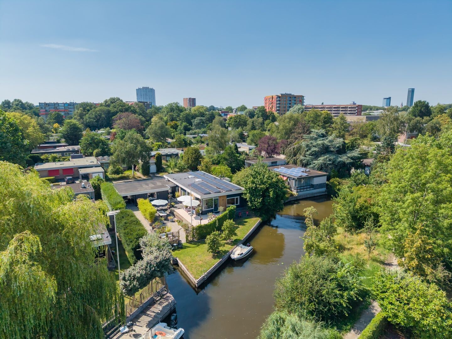 Vrijstaande woning te koop: Nieuw-Rapenburg 9, Leeuwarden