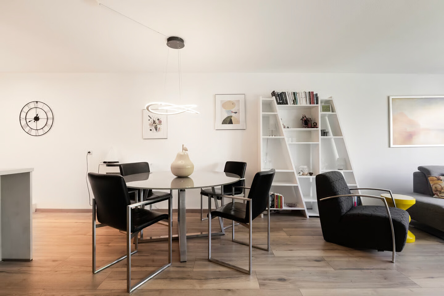Appartement te koop: Prins Clausplein 12, Leeuwarden