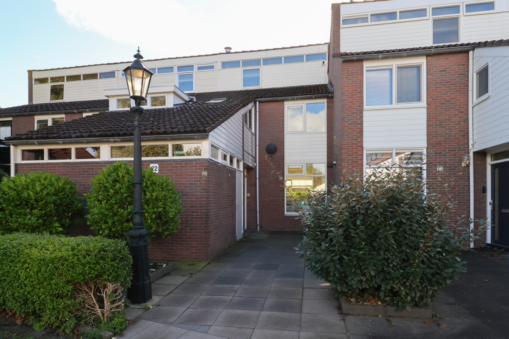 Tussenwoning te koop: Zwenkgras 22, Leeuwarden