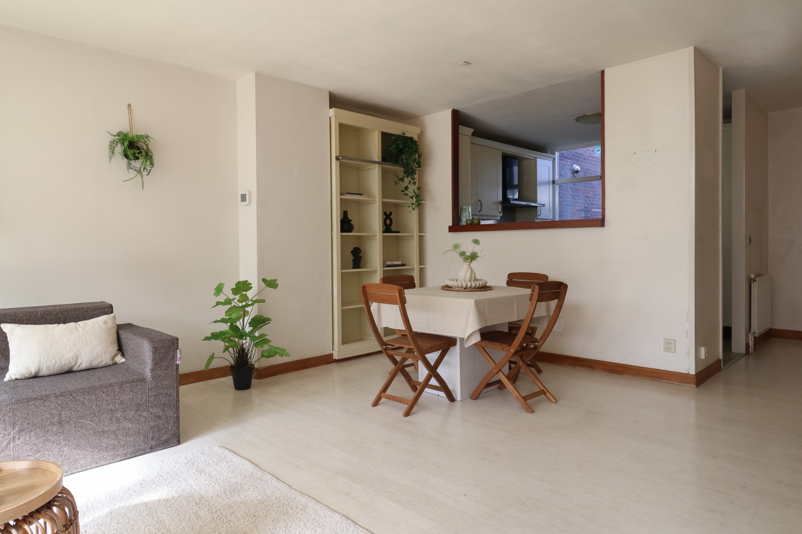 Tussenwoning te koop: Zwenkgras 22, Leeuwarden
