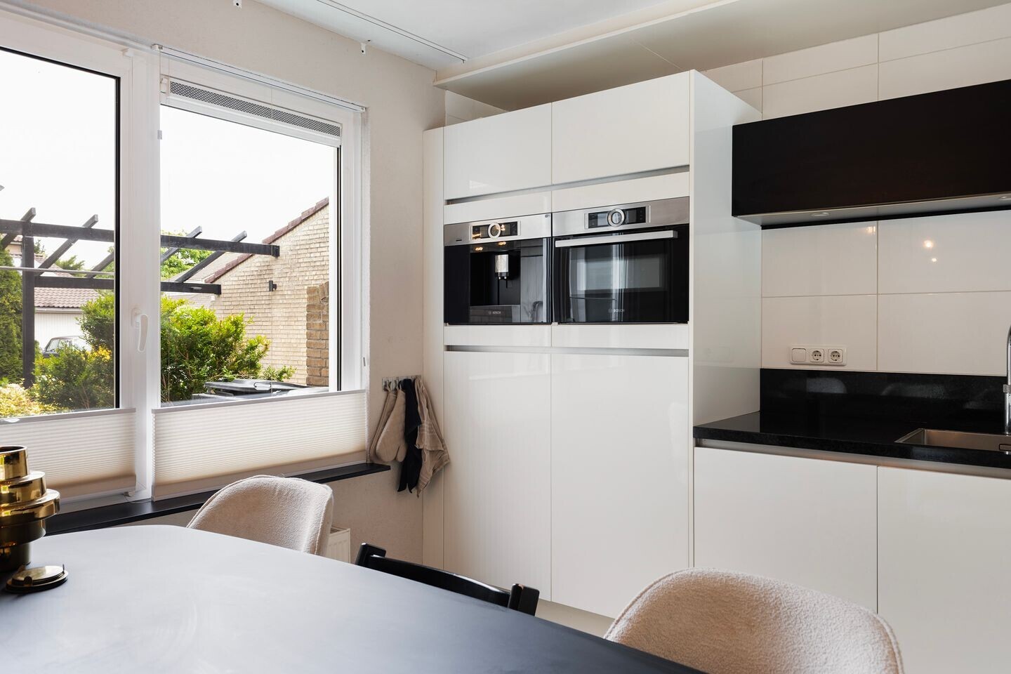 Tussenwoning te koop: Ereprijs 31, Leeuwarden