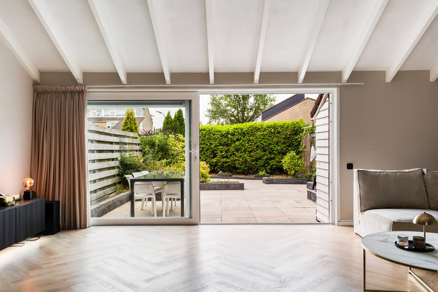 Tussenwoning te koop: Ereprijs 31, Leeuwarden